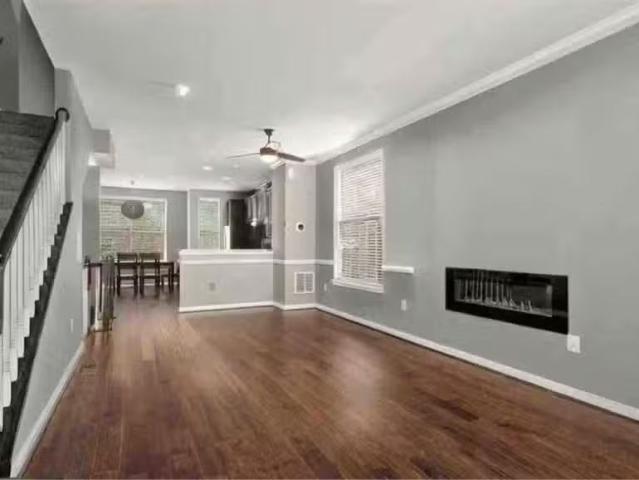 Condo for rent in Glen Burnie