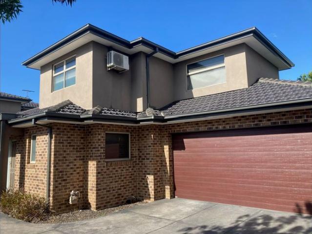 Townhouse for rent in Camerons Creek, Victoria