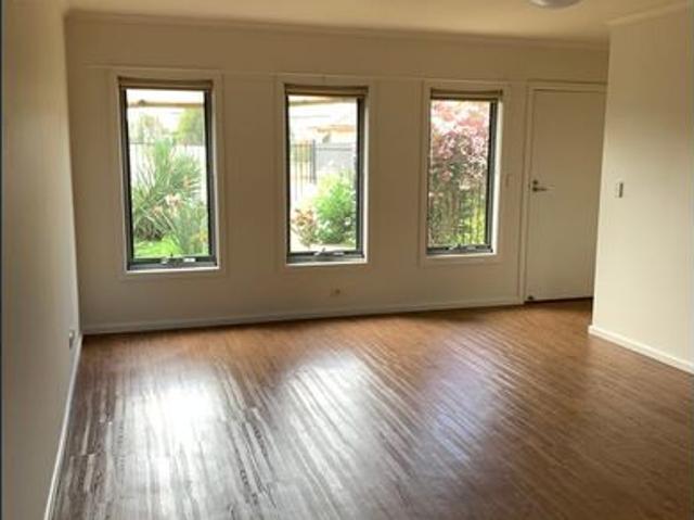 Townhouse for rent in Horseshoe Creek, South Australia