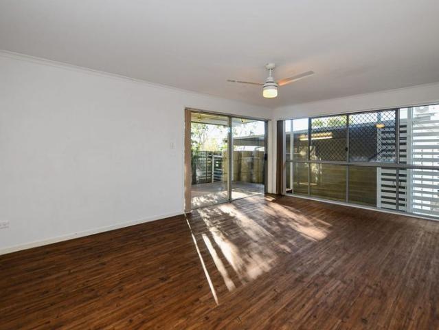 Townhouse for rent in Toombul, Queensland