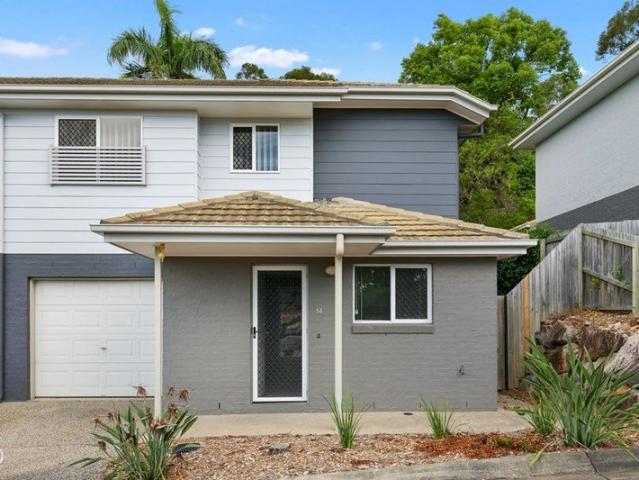 Townhouse for rent in Cavanagh Court, City of Brisbane