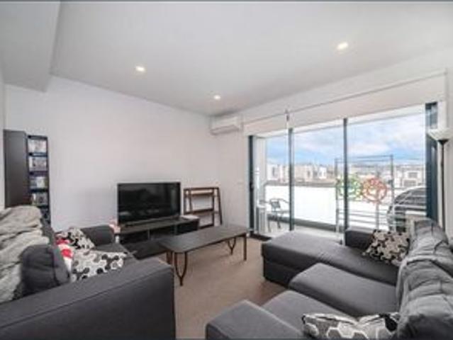 Townhouse for rent in Camerons Creek, Victoria