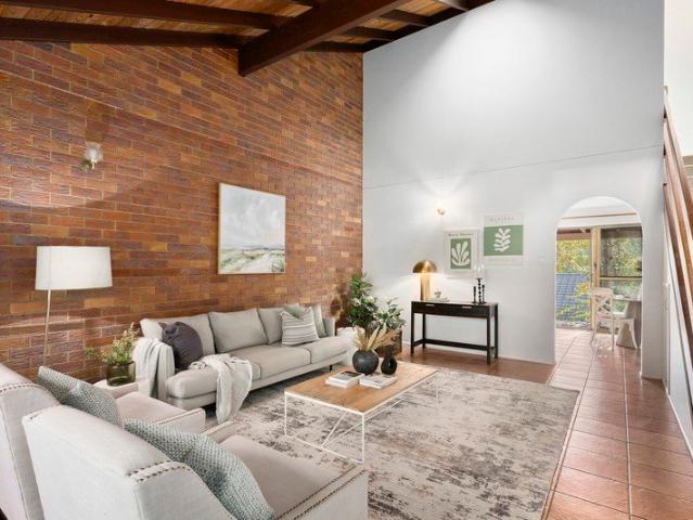 Townhouse for sale in Toombul, Queensland