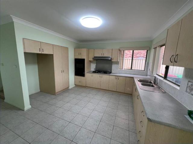 Townhouse for rent in Sydney, New South Wales