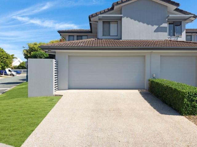 Townhouse for rent in Fernbrook, Queensland