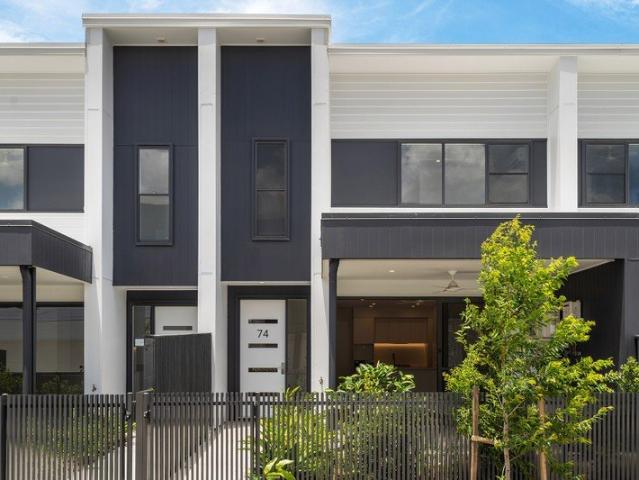 Townhouse for rent in Fernbrook, Queensland