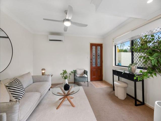 Townhouse for rent in Toombul, Queensland
