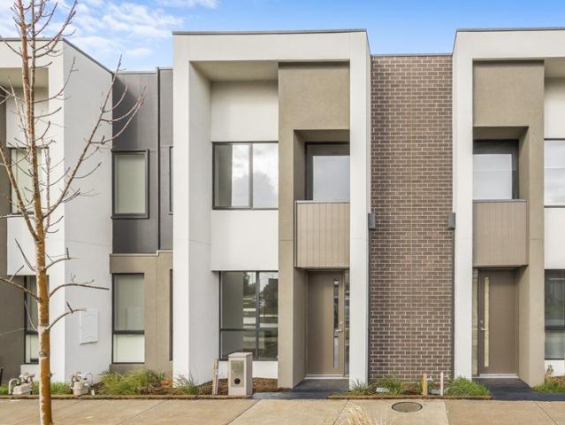 Townhouse for rent in Camerons Creek, Victoria