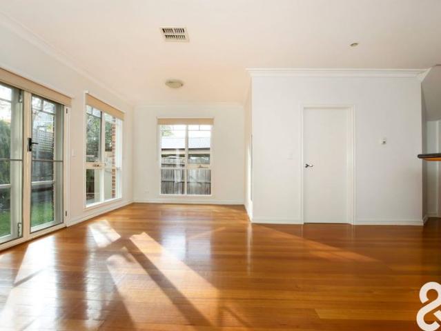 Townhouse for rent in Camerons Creek, Victoria