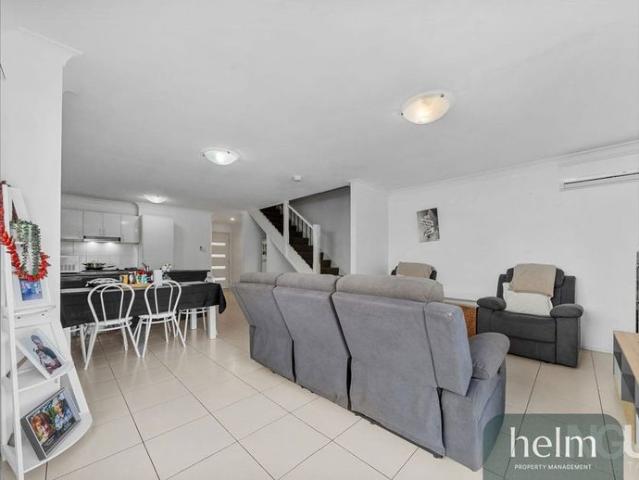 Townhouse for rent in Toombul, Queensland