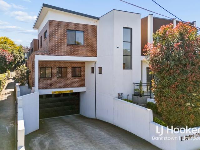 Townhouse for sale in Sydney, New South Wales
