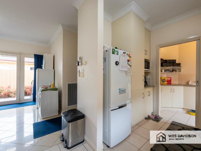 Townhouse for sale in Horsham, Victoria