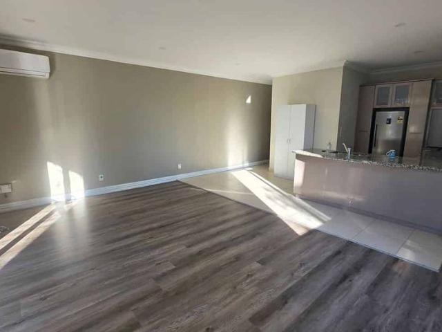 Townhouse for rent in Howick, Oroua County