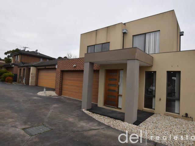 Townhouse for rent in Camerons Creek, Victoria