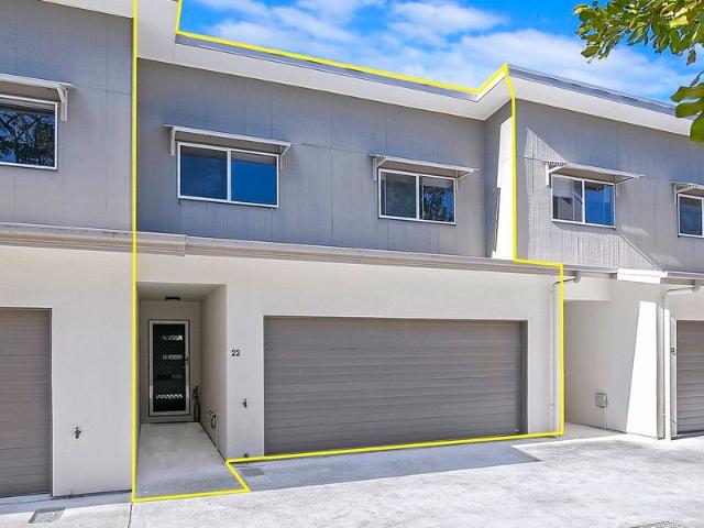 Townhouse for sale in Toombul, Queensland
