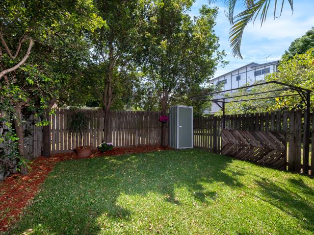 Townhouse for sale in Toombul, Queensland