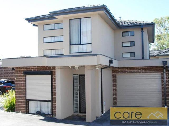 Townhouse for rent in Camerons Creek, Victoria