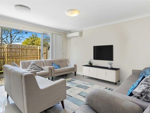 Townhouse for rent in Toombul, Queensland