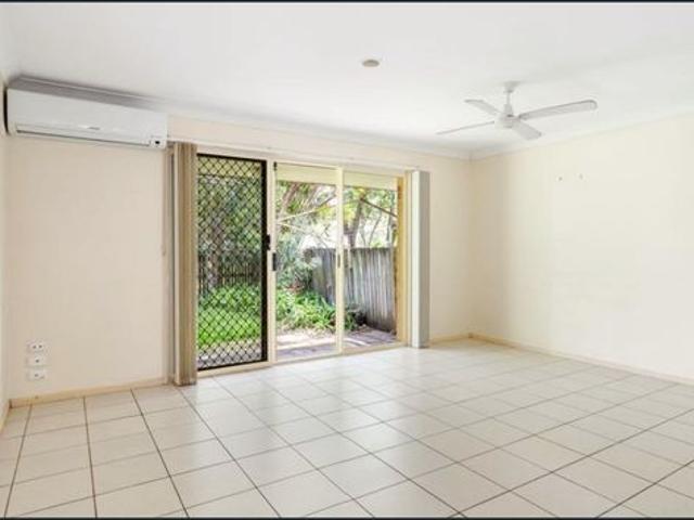 Townhouse for rent in Fernbrook, Queensland
