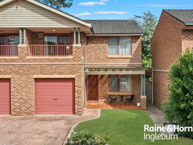 Townhouse for sale in Sydney, New South Wales