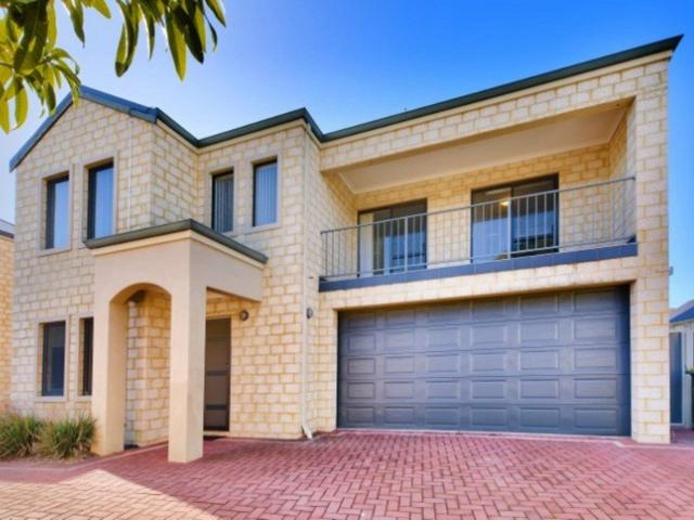 Townhouse for rent in Stirling, Western Australia