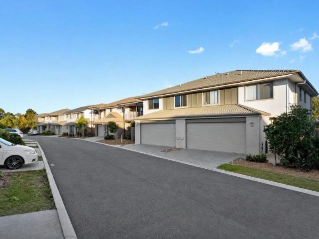 Townhouse for sale in Toombul, Queensland