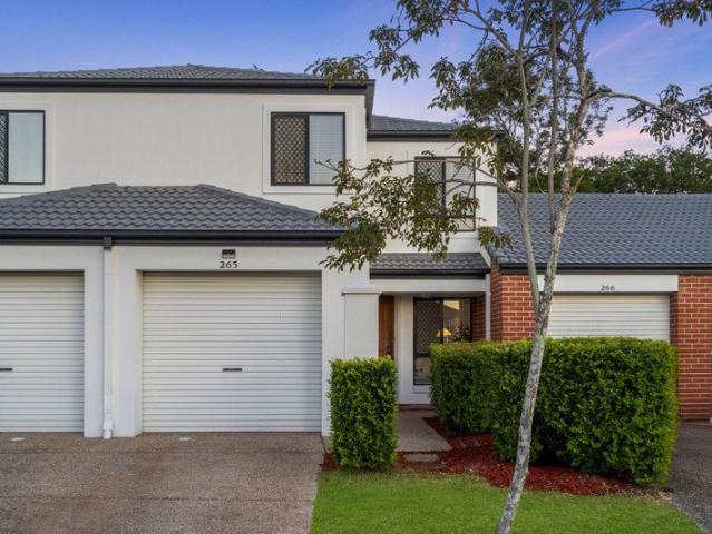 Townhouse for sale in Fernbrook, Queensland