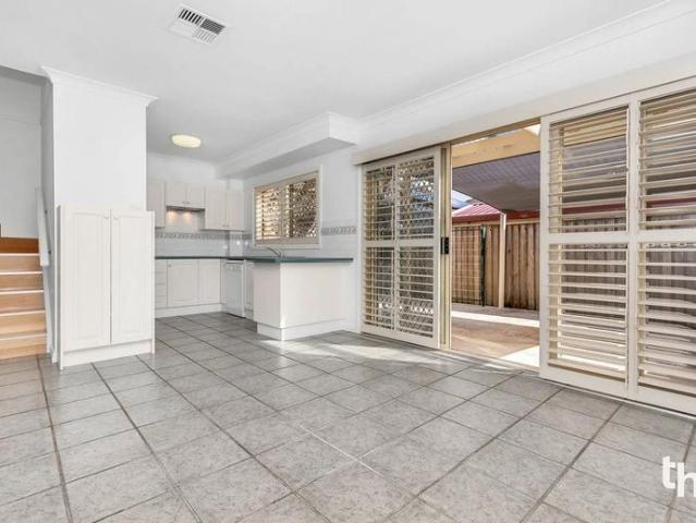 Townhouse for rent in Ambergate, New South Wales