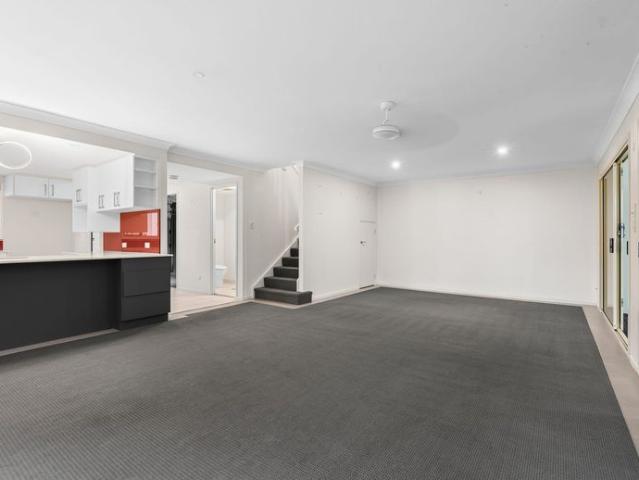 Townhouse for rent in Toombul, Queensland