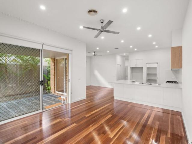 Townhouse for rent in Camerons Creek, Victoria