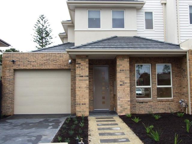 Townhouse for rent in Camerons Creek, Victoria