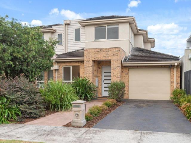 Townhouse for rent in Camerons Creek, Victoria