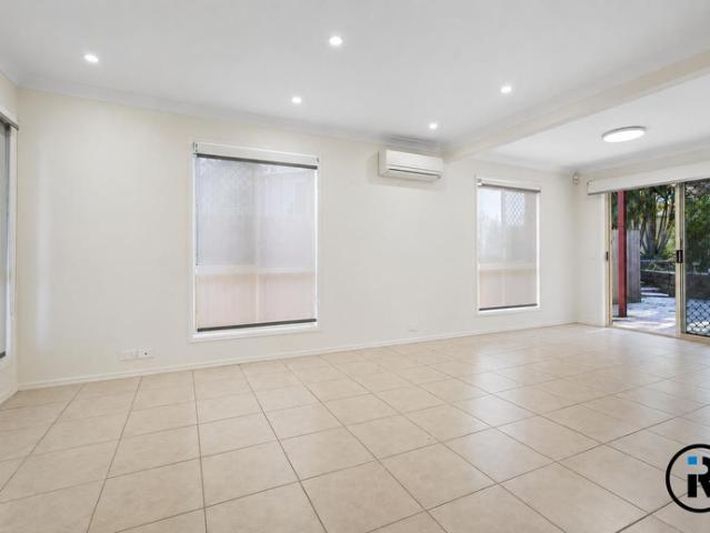 Townhouse for rent in Toombul, Queensland
