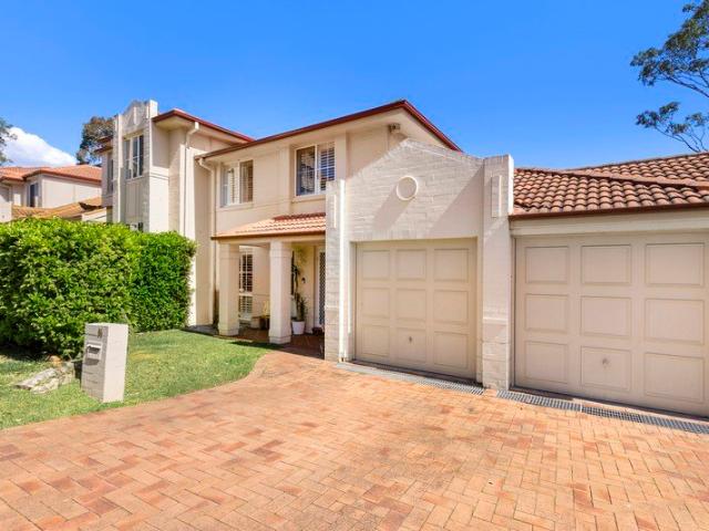 Townhouse for sale in Sutherland, New South Wales