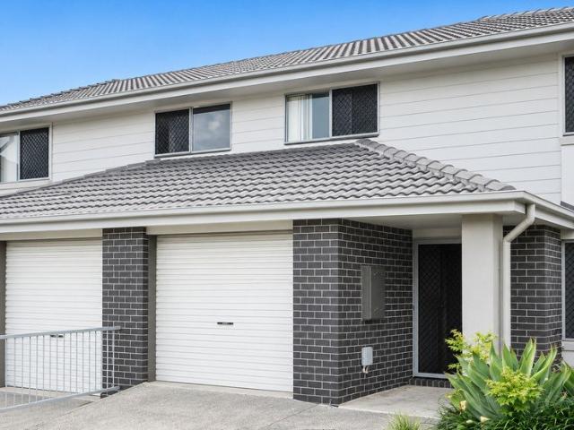 Townhouse for rent in Toombul, Queensland