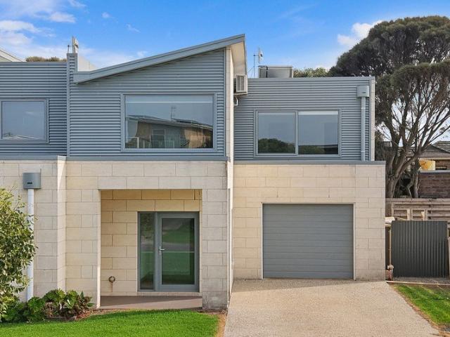 Townhouse for sale in Port Fairy, Victoria
