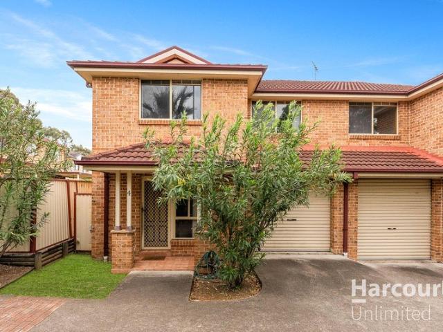 Townhouse for sale in Seven Hills, Sydney