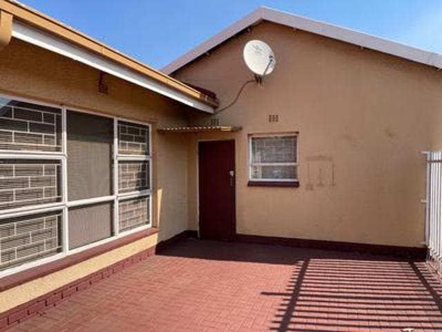Townhouse for sale in Sedibeng, Gauteng