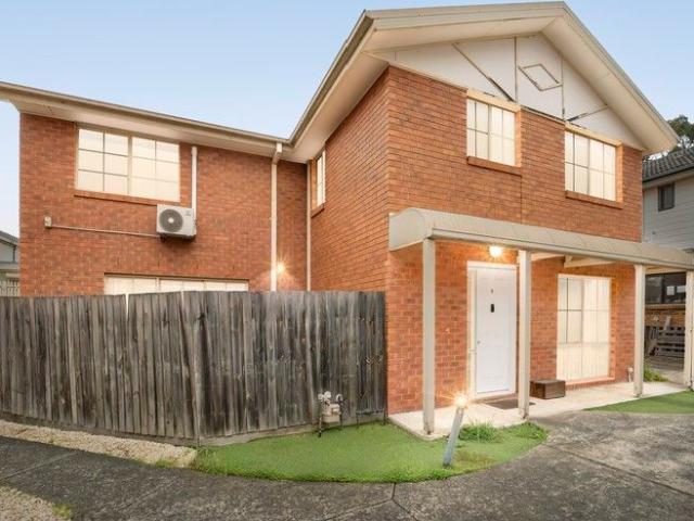 Townhouse for sale in Clayton, Victoria