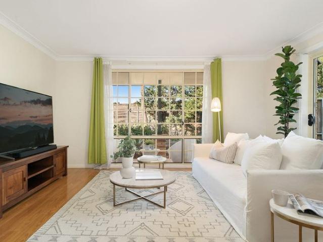 Townhouse for rent in Wahroonga, Sydney
