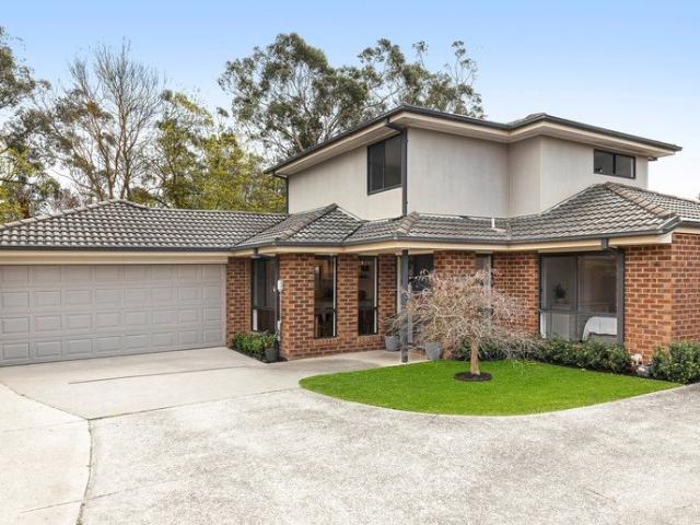 Townhouse for sale in Camerons Creek, Victoria