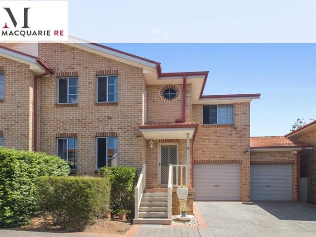 Townhouse for rent in Casula, Sydney