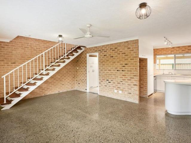 Townhouse for rent in Tweed Heads, New South Wales