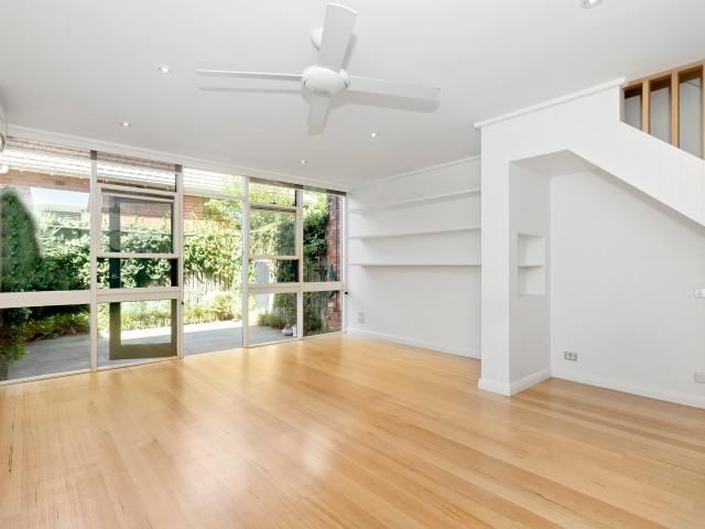 Apartment for rent in Malvern, Melbourne