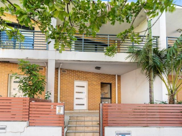 Townhouse for sale in Sydney, New South Wales