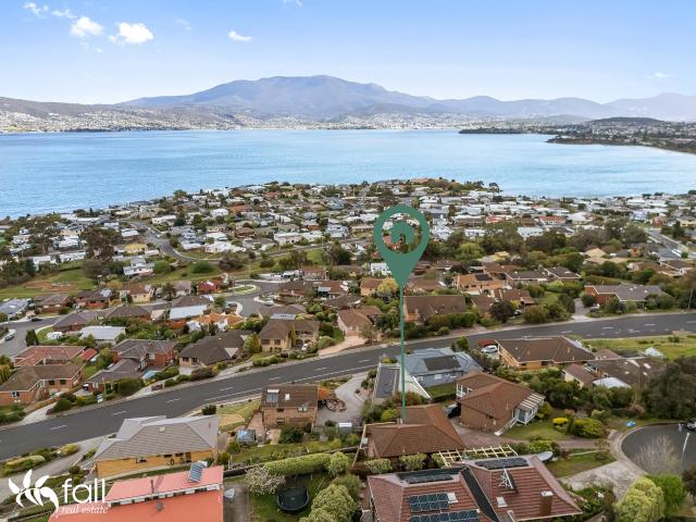 Villa for sale in Hobart, Tasmania
