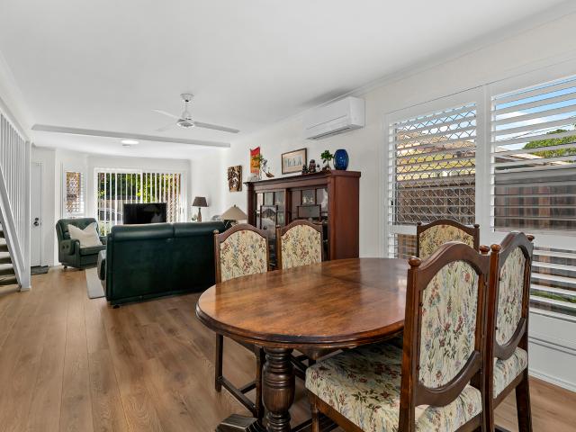 Townhouse for sale in Aspley, City of Brisbane