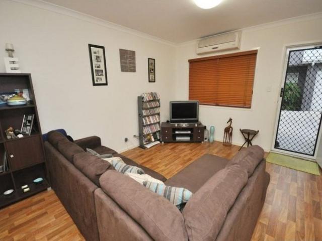Townhouse for rent in Toombul, Queensland