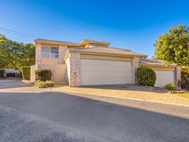Townhouse for sale in Southport, Gold Coast City