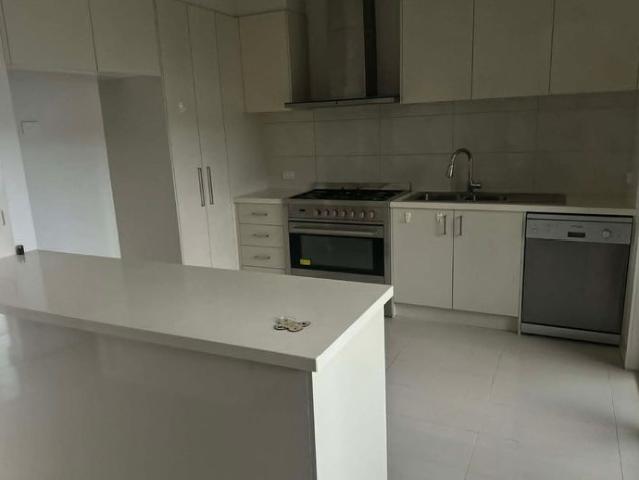 Townhouse for rent in Camerons Creek, Victoria
